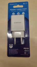 Зарядне мережеве BOROFONE BA70A PD20W+QC3.0 2USB 1Type-C Білий фото от покупателей 2
