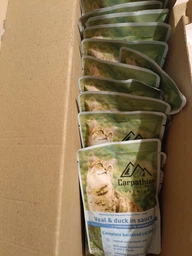 Влажный корм для кошек Carpathian Pet Food телятина с уткой в соусе "Veal & duck in sauсe" 100г х 24шт
