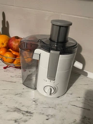 Соковыжималка центробежная TEFAL FRUTELIA+ ZE370138 фото от покупателей 15