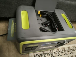 Зарядна станція Fossibot F2400 фото от покупателей 1