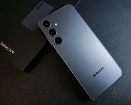 Мобильный телефон Samsung Galaxy S24 Plus 12/512GB Cobalt Violet (SM-S926BZVGEUC) фото от покупателей 7