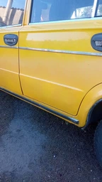 Емаль аерозольна універсальна декоративна Maxi Color RAL 9010 біла матова 400 мл