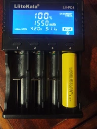 Аккумулятор LG LGDBHE21865 18650 Li-Ion 1600 мА·ч, 35 A, 4.2/3.6/2.5 В PVC Box Yellow (YT16854) фото от покупателей 4