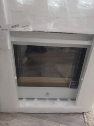 Духова шафа електрична Electrolux , 65л (EOF3H40BX) фото від покупців 4