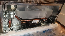 Холодильник Indesit INKS 1361 S4E (INKS1361S4E) фото от покупателей 2