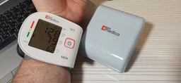 Тонометр Promedica Bangle автоматический на запястье гарантия 10 лет фото от покупателей 4