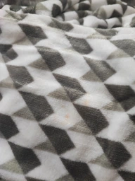 Плед Ardesto Flannel Геометрія Білий з бежевим 160х200 см (ART0104PB) фото від покупців 1