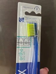 Зубная щетка Curaprox CS 5460 Ortho Ultra Soft Ультра-мягкая (CS5460 ortho-08) фото от покупателей 1
