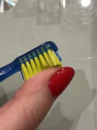 Зубная щетка Curaprox CS 5460 Ortho Ultra Soft Ультра-мягкая (CS5460 ortho-08) фото от покупателей 17