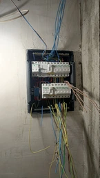 Автоматичний вимикач 2P 10А С Resi9 Schneider Electric фото від покупців 4