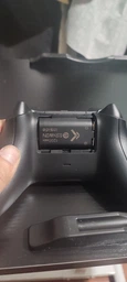Акумуляторна батарея DOBE 1400 mAh (2шт) для геймпада Microsoft Wireless Controller консолі Xbox Series S | X, Xbox One / X / S / Elite / дві білі, дві чорні кришки / зарядний кабель Type-C / LED індикатор статусу зарядки фото від покупців 3