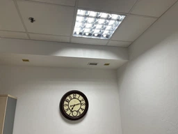 Светодиодная лампа Osram LED ST8E 0.6 м 8W 900Lm 4000K AC (4058075817814) фото от покупателей 2