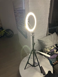 Кольцевая светодиодная цветная лампа RGB LED MJ26 Набор блогера селфи кольцо со штативом Мультиколор 26 см фото от покупателей 7
