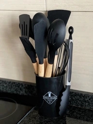 Набор кухонных принадлежностей из силикона и бамбука 12 предметов Kitchen Set Черный фото от покупателей 1