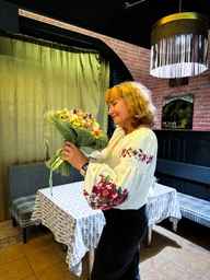 Невероятная женская вышиванка на домотканом льне "Марьяна" блуза с цветочным орнаментом 11946-56 (2XL) фото от покупателей 1