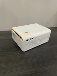 Проектор Everycom X70 (basic version) White LED