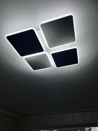 Керована світлодіодна люстра AERO SQUARE 70W 4S 455х455х60мм Бiла