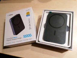 Power Bank Gelius Nexus Magnetic Wireless Charge 15W GP-PBW110i 10000mAh (Чорний/Синій) фото від покупців 6