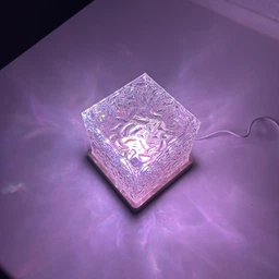 Ночник проектор куб светодиодный с проекцией воды настольная RGB лампа 16 цветов для спальни и детской с эффектом водяной волны Led светильник анимация северного сияния и водяной волны с пультом и аккумулятором от USB