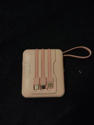 УМБ Павербанк 20000 mAh з LCD дисплеєм + LED ліхтар Power Bank HY-C40 зі швидкою зарядкою білий+ Вбудований кабель-адаптер 4 в 1 фото від покупців 5