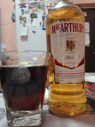 Виски MacArthur's 1 л 40% (5010509003087) фото от покупателей 1