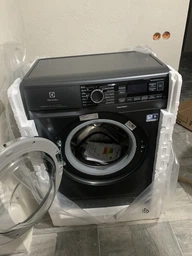Пральна машина Electrolux EW6S226CXU