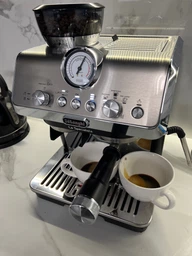 Кофеварка рожковая DELONGHI La Specialista Arte EC9155.MB