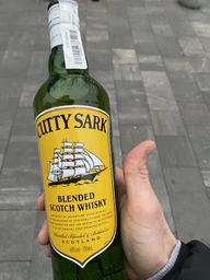 Виски Cutty Sark Original 1 л 40% (5010504100057) фото от покупателей 1
