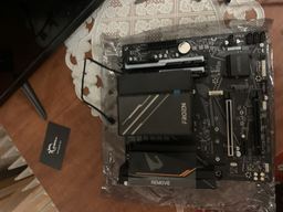 Материнская плата Gigabyte B550M Aorus Elite (sAM4, AMD B550, PCI-Ex16) фото от покупателей 18