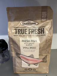 Корм сухой для собак малых пород Carnilove True Fresh Fish Adult Small Breed с рыбой 4 кг (8595602558421)