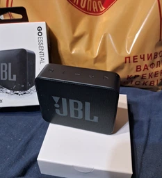 Акустична система JBL Go Essential Blue (JBLGOESBLU) фото від покупців 2