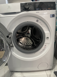 Стиральная машина с сушкой ELECTROLUX EW7W4492U