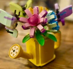 Конструктор LEGO Creator Цветы в лейке 420 деталей (31149) фото от покупателей 2