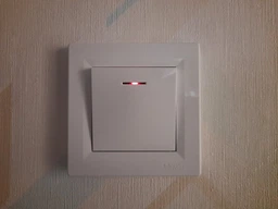 1-клавишный выключатель Schneider Electric Asfora с подсветкой самозажимной Белый с рамкой (EPH1500121)