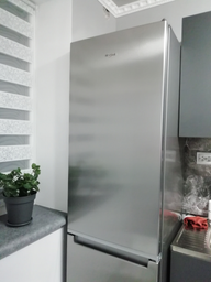 Двокамерний холодильник Whirlpool W5 911E OX фото від покупців 2