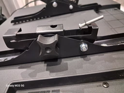 Кронштейн для телевизора HT-001 до 40 кг и диагональю 15"-42" фото от покупателей 1