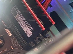 Оперативна памʼять Kingston Fury DDR4-3600 16384 MB PC4-28800 (Kit of 2x8192) Beast Black (KF436C17BBK2/16) фото від покупців 5