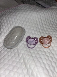Пустышки Philips AVENT Ultra Soft 0-6 месяцев 2 шт (SCF091/41) фото от покупателей 5