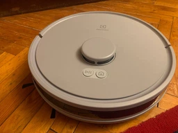 Робот пылесос Electrolux ER71HW1UG фото от покупателей 2