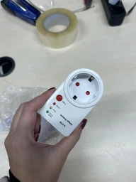 Защитное реле напряжения в розетку Bodasan отсекатель напряжения для бытовых приборов (OP-11) фото от покупателей 3