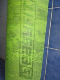 Професійний спортивний нековзний килимок каремат для йоги та фітнесу EasyFit PER Premium Mat EF-1930-1-B 183х61х0.8 см салатовий фото від покупців 8