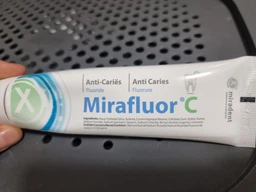 Зубна паста проти карієсу з амінофторидом MIRADENT Mirafluor C 100мл (25106) фото від покупців 3
