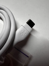 Кабель Belkin BoostCharge Flex Type-C - Lightning 2 м White (CAA009bt2MWH) OEM фото від покупців 5