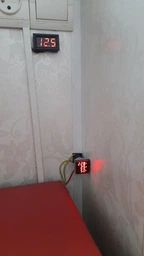 Вольтметр, амперметр, частотомір цифровий прилад 3 в 1 для контролю змінної мережі 220 Вольт