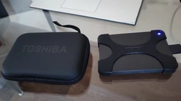 Комплект Зовнішній Жорсткий диск Toshiba Canvio Basics A3 500GB USB Портативний HDD накопичувач Black + захисний кейс для ноутбука ПК Зберігання даних Windows Mac OS OTG Android 500 гб АРТ: C500
