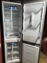 Двухкамерный холодильник Indesit INFC9 TI22X фото от покупателей 1