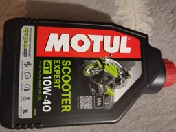 Моторное масло Motul Scooter Expert 4T 10W-40 1 л (105960) фото от покупателей 1