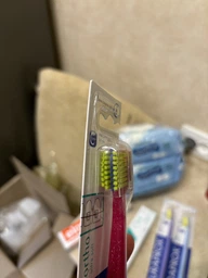Зубная щетка Curaprox CS 5460 Ortho Ultra Soft Ультра-мягкая (CS5460 ortho-08) фото от покупателей 14
