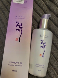 Восстанавливающая сыворотка для поврежденных волос Daeng Gi Meo Ri Vitalizing Hair Serum 140 мл