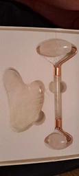 Набор для лица из розового кварца: роликовый массажер и скребок Гуаша фото от покупателей 1